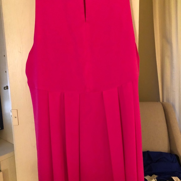 Worn only once - Picture 2 of 3